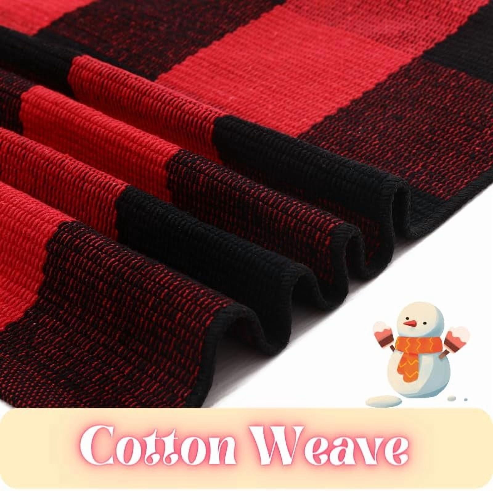 OMA Red Green and White Plaid Rug, 28" x 43" Christmas Front Porch Outdoor Rug, Handwoven Cotton Washable Rug for Layered Door Mats, Holiday Entryway and Home Décor