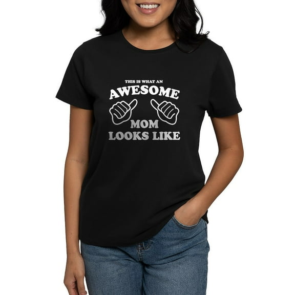 CafePress - Awesome Mom T Shirt - Women's Traditional Fit Dark T-Shirt