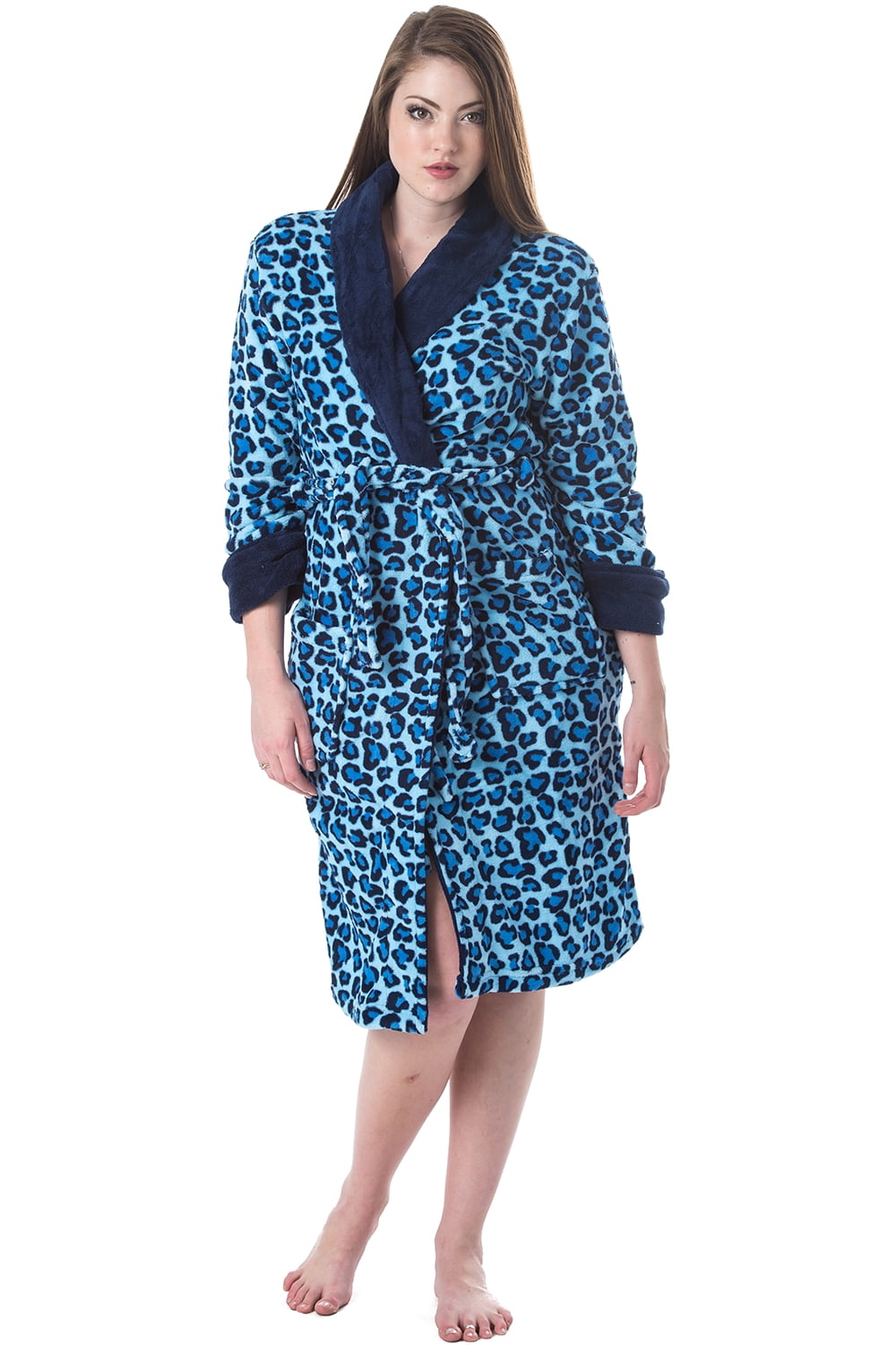 Casual Nights Women's Animal Print Fleece Plush Robe
