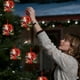 thumbnail image 4 of Adornos navideños, adornos navideños, regalos navideños, árbol de Navidad acrílico 2D, colgante de 26 letras, regalo decorativo, colgantes para fiestas navideñas familiares, objetos colgantes, 4 of 5