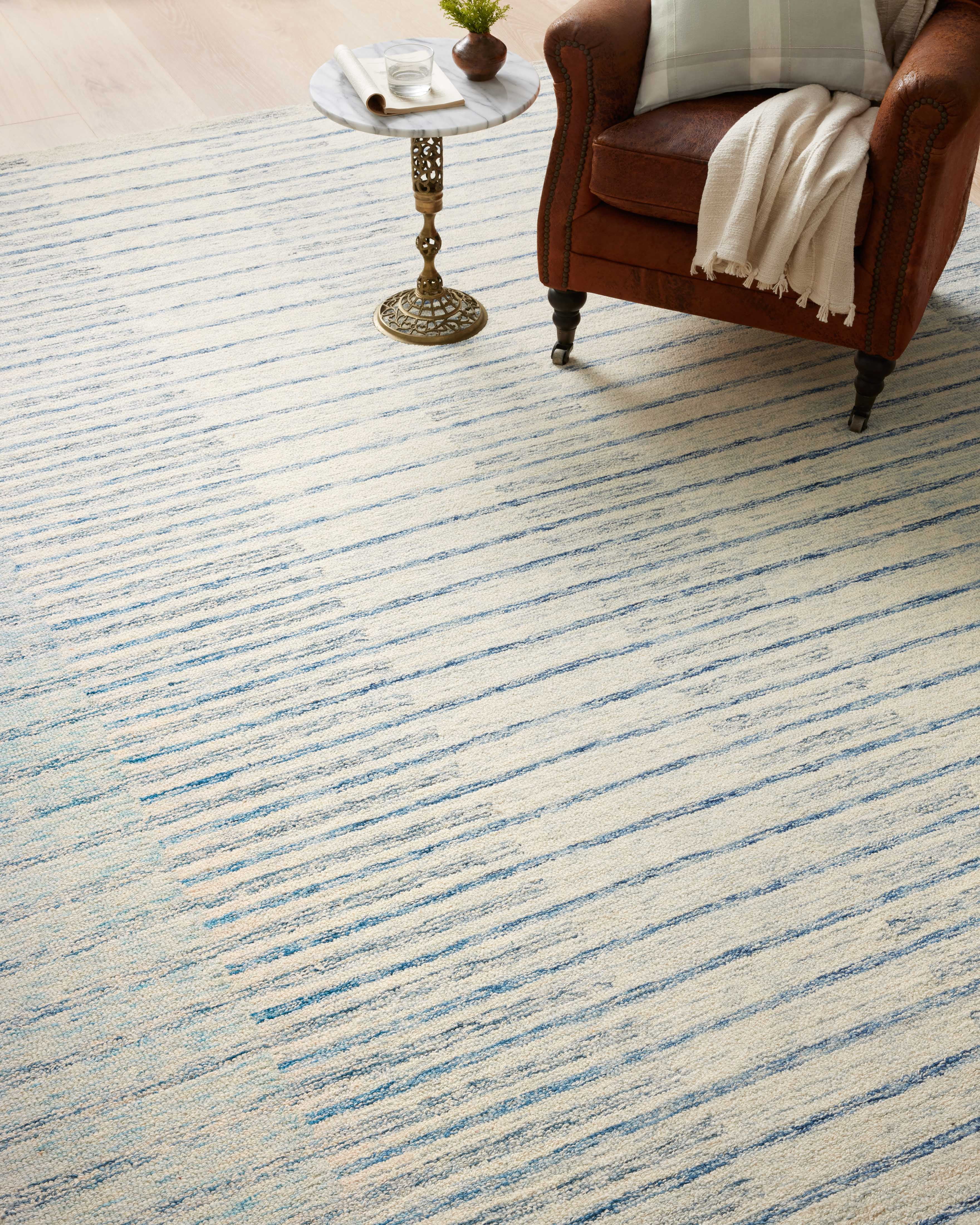 Chris Loves Julia x LoloiChris Ivory / Denim 2'-6" x 9'-9" Runner Rug