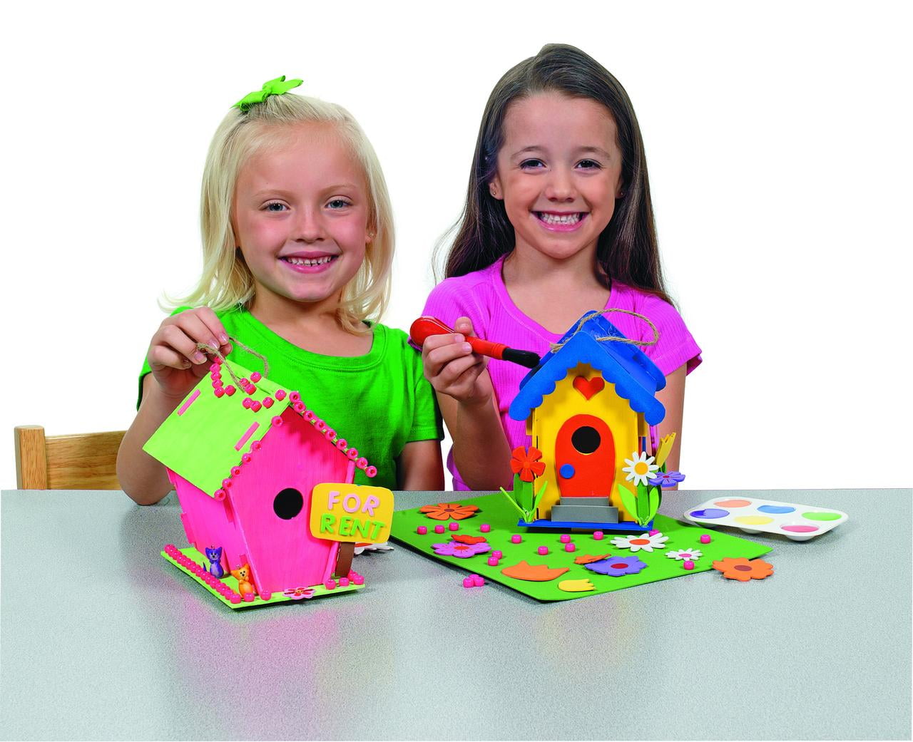 Fun Express DIY Unfinished Wood Birdhouses Craft Kit - Ideal for Creative Camp Projects Spring Crafts Personalized DIY Gifts - Perfect for Kids Adults & Group Activities - Easy to Assemble - 12 Piece
