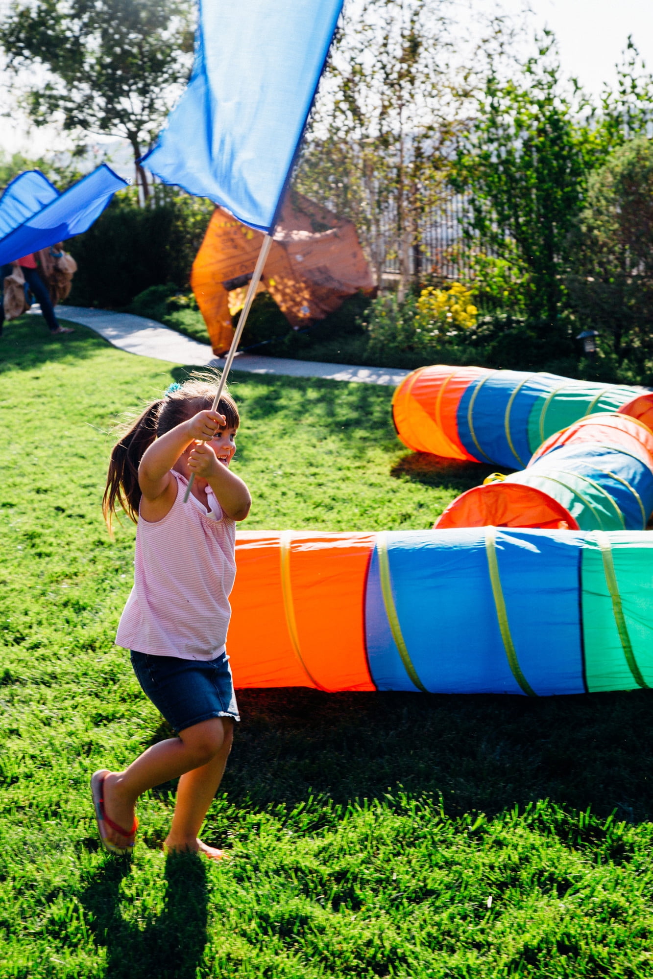 Pacific Play Tents Color Flag Set Blue 12 Per Set 24 in X 24 in X 48 in