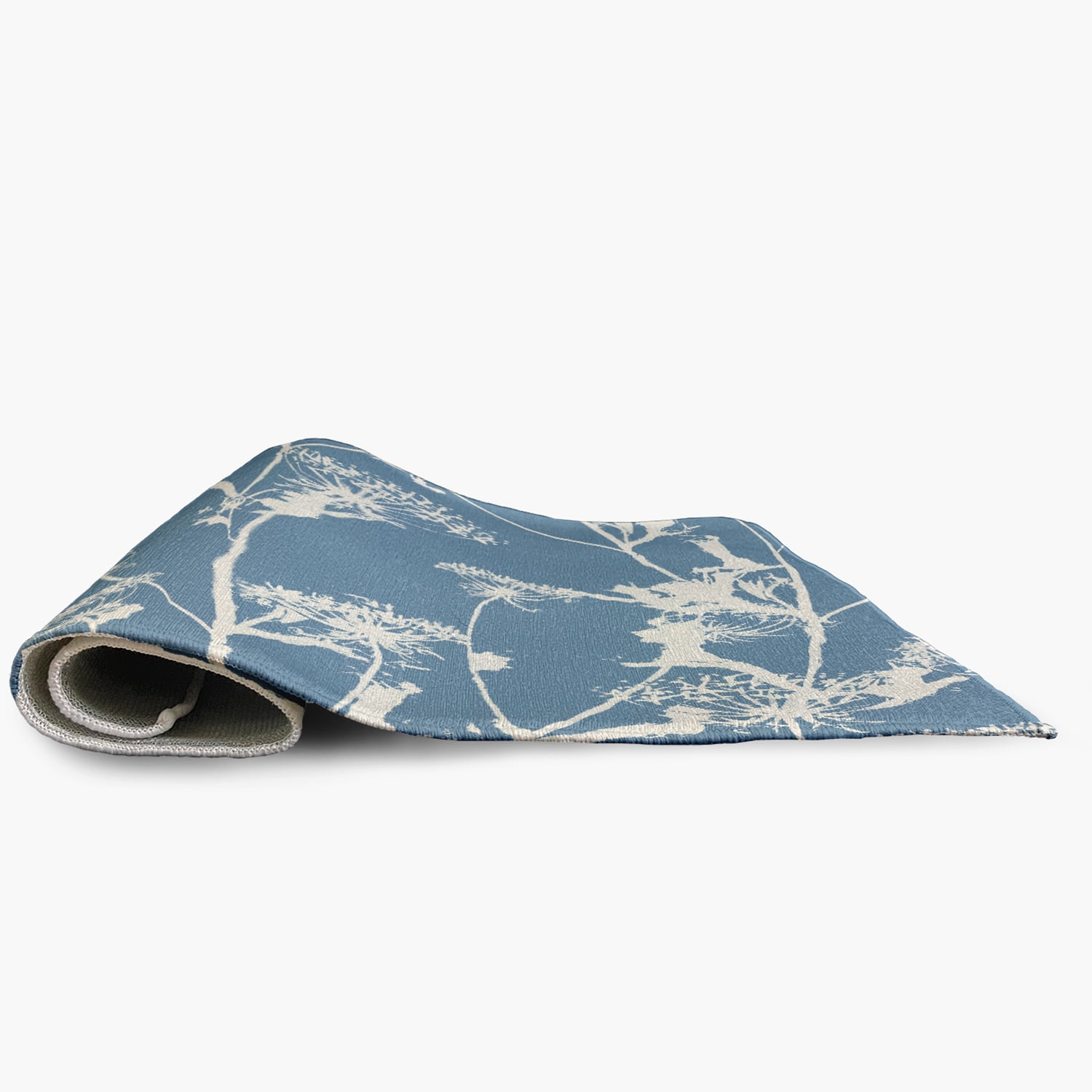 4' x 6' Simply Daisy Windy Blossom Modern & Contemporary Chenille Area Rug, Blue