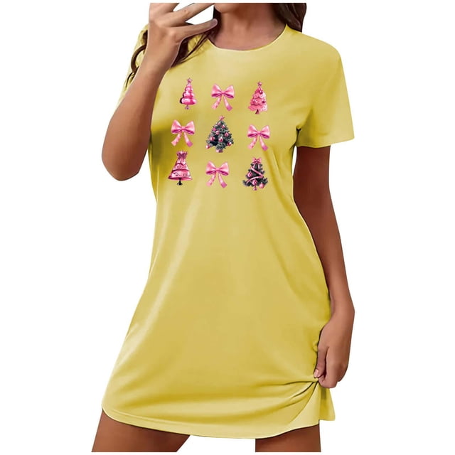 Sakmal Robes Moomoo Jaunes pour Femmes Grande Taille Robe de Nuit de Noël Extensible Semblable à un Nuage Imprimé d'Arbres de Noël Manches Courtes Courte Col Ras du Cou Chemises de Nuit P-2TG
