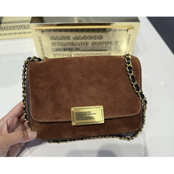 Marc Jacob The Plaza Suede Shoulder Bag 4F5HSH076H01 Cognac / Gold