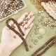 thumbnail image 3 of 6 hebras, 528 piezas, cuentas Heishi de madera de coco, 8 mm, marrones, planas, redondas, para hacer pulseras, collares, pendientes y bisutería. Orificio: 1 mm., 3 of 7