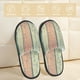 thumbnail image 2 of Fotbe Hardwood Pantuflas Peludas para Mujer con Estampado, Zapatillas de Peluche, Zapatos de Invierno para Casa, Uso Interior y Exterior-Medium, 2 of 8