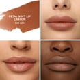 thumbnail image 3 of Crayón de lápiz labial Petal Soft - 300 Lea de Laura Mercier para mujeres - Lápiz labial de 0.07 oz, 3 of 8