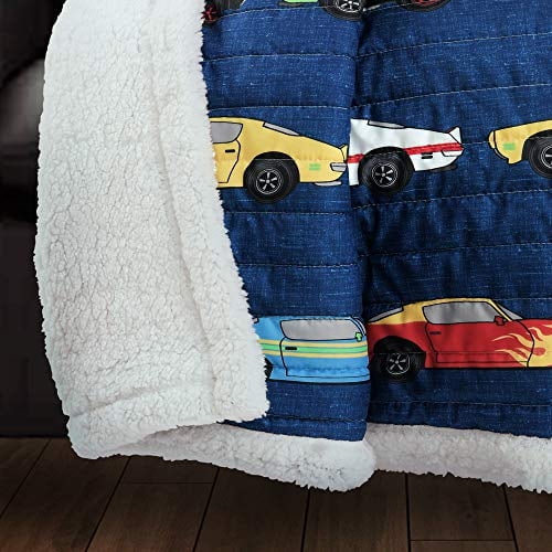 Decoración exuberante, lanzamiento de autos azul marino | Manta de sherpa reversible difuso con diseño de impresión de carreras para niños-60 "x 50 Lush Decor Ver descripción