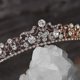 thumbnail image 4 of Corona nupcial con diamantes de imitación, Tiara de princesa, tocados de joyería para mujeres y niñas, Tiaras y coronas de boda de oro rosa con peine lateral, 4 of 5