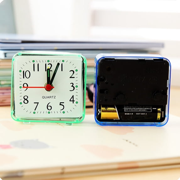RRJ 3Pcs Small Travel Alarm Clock, Cute Portable Quartz Beep Clock, Compact Bedside Desk Clock for Study, Silent Non-Ticking Battery Operated Clock for Bedroom Dorm Office Decor