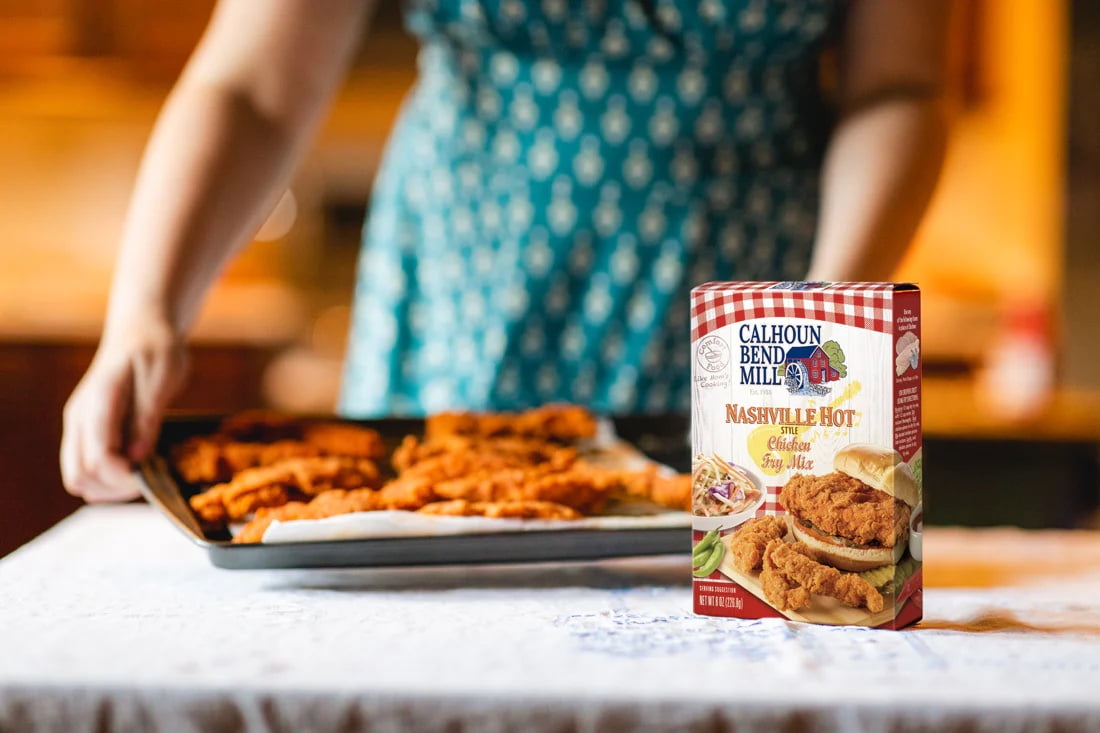 Calhoun Bend Mill Nashville Hot Style Crispy Fry Mix 8oz, Southern-Style, Hot & Crunchy Coating, Pack of 6