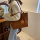 thumbnail image 5 of Bolso de madre de color puro 2024 nuevo bolso de mujer bolso de mano simple bolso de hombro de gran capacidad de moda de otoño e invierno, 5 of 5