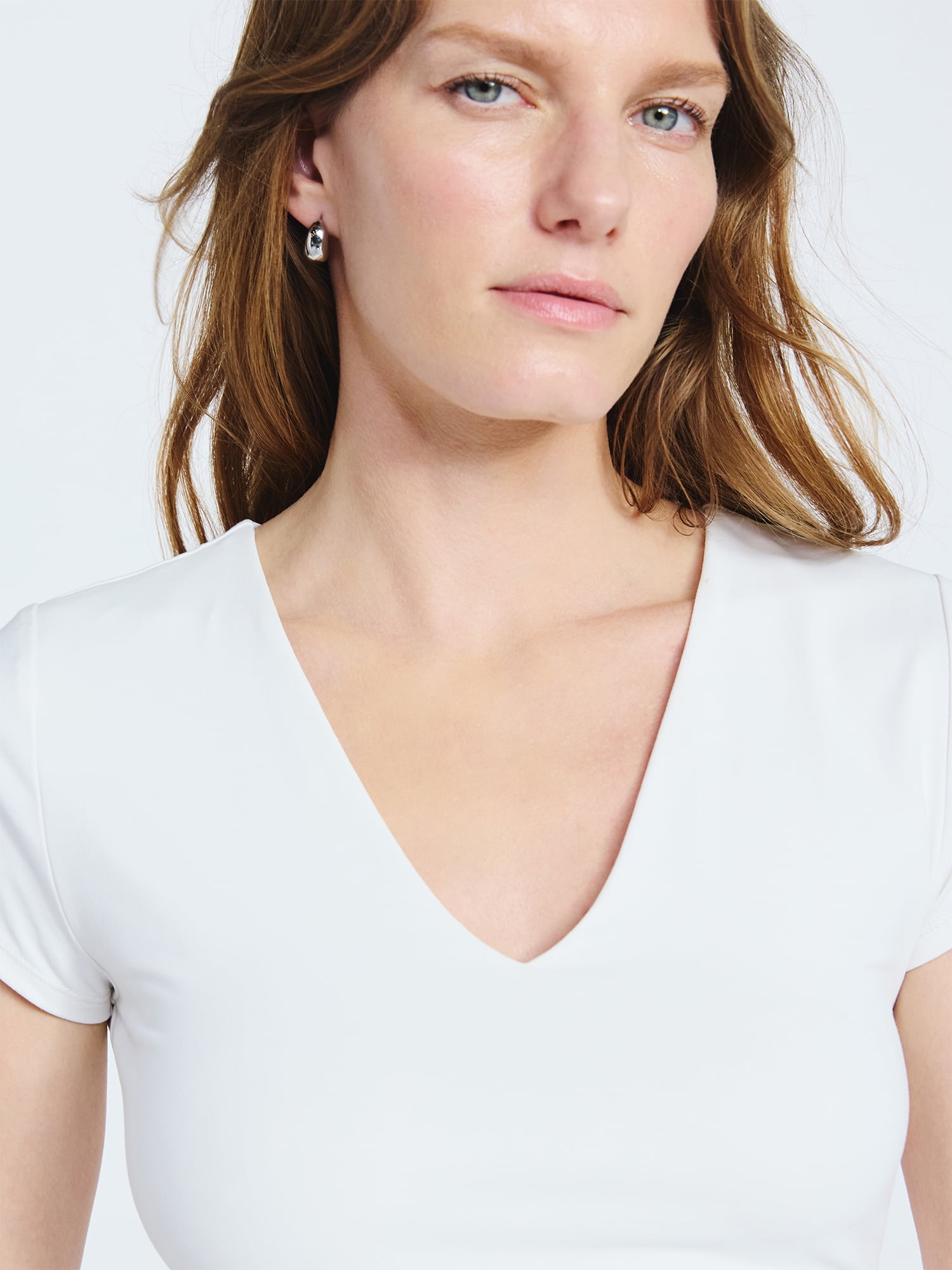 Scoop Women's and Women's Plus Ultimate Refined Contour V Neck Tee, Sizes XS-4X