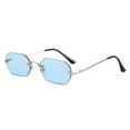 thumbnail image 1 of Minnieouse Gafas de sol rectangulares Marco de metal a prueba de rayos Gafas de sol elegantes de gran angular para mujer Gafas de sol azules Type3 NO3, 1 of 6