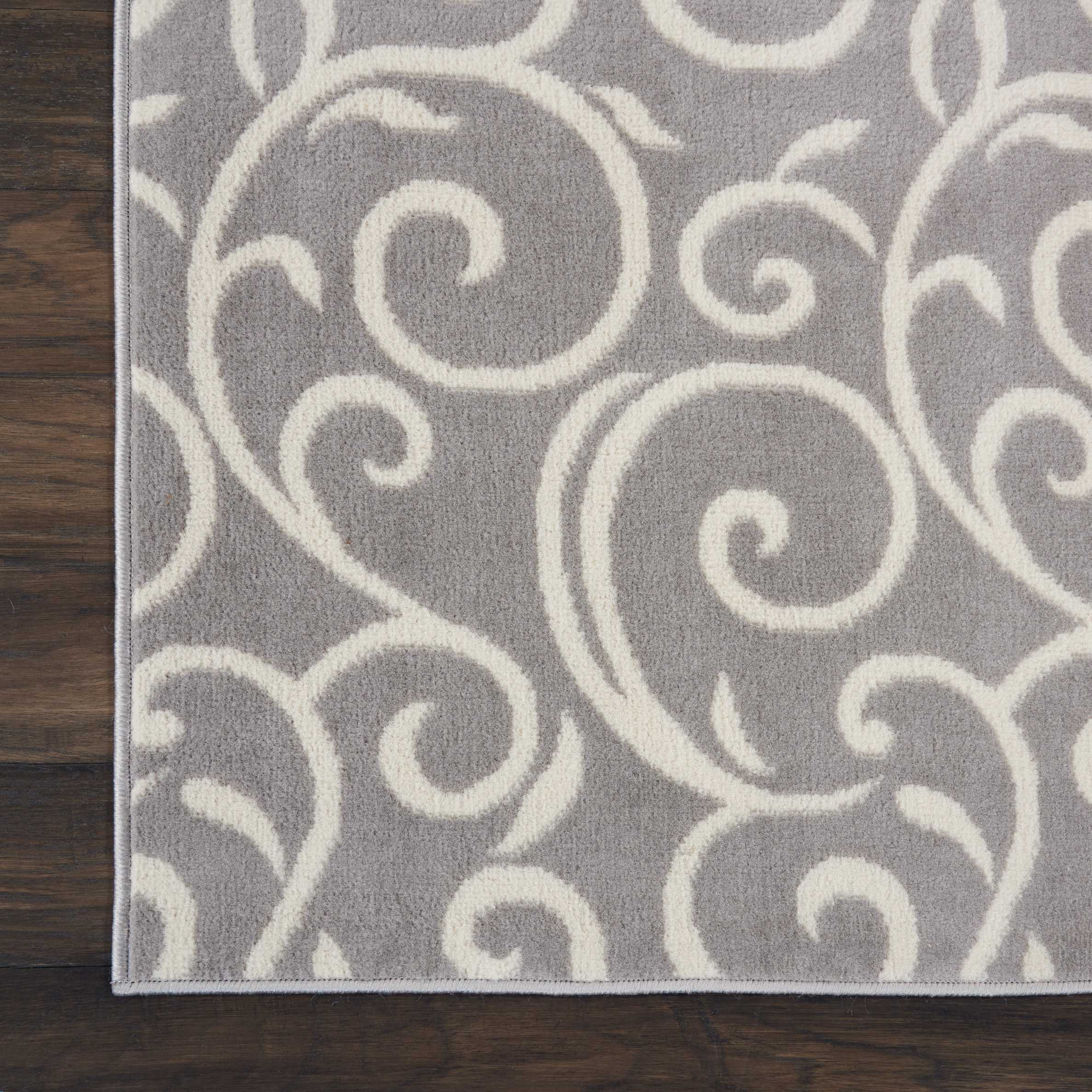 Eclectic Essentials Gray Bohemian Botanical Area Rug