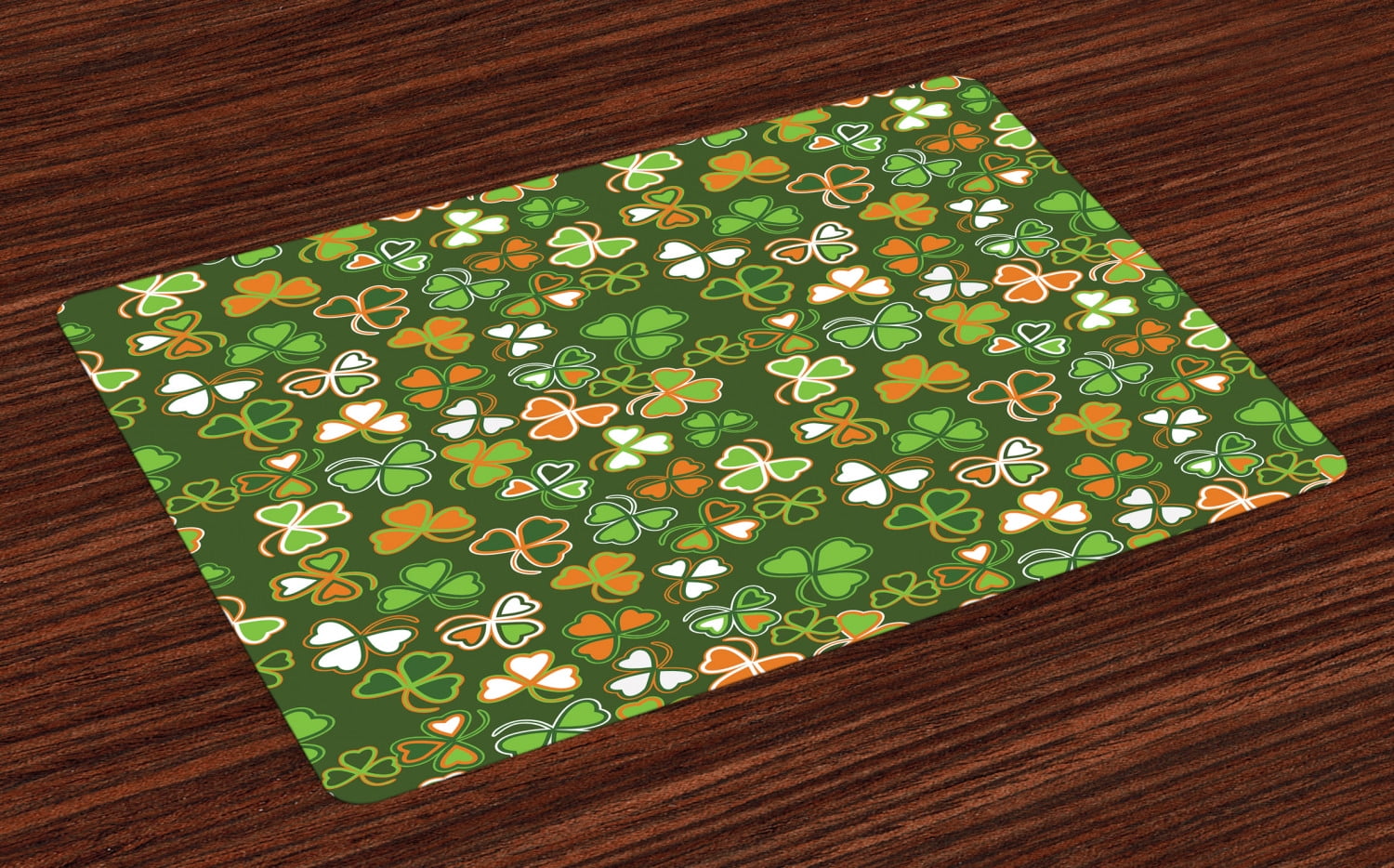 St. Patrick's Day Placemats Set of 4 Lucky Shamrocks Pattern Irish