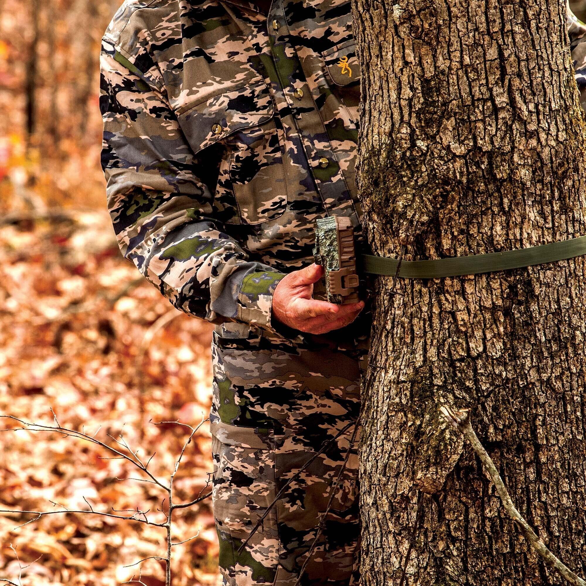 Browning Trail Camera-Dark Ops Pro DCL NANO Trail Camera 4-Pack Bundle with Four 32GB Cards and Card Reader