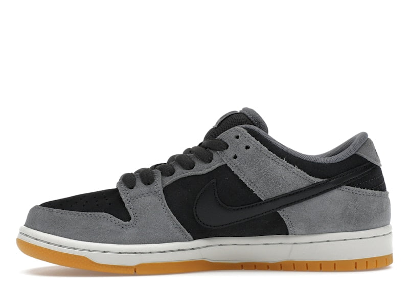 靴 Nike SB Dunk Low \"Black and Smoke Grey\" Nike SB Dunk Low ISO 