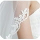 thumbnail image 3 of Velo de novia Vevor de 1 capa sencillo blanco marfil con peine de metal bordado de encaje, 3 of 5