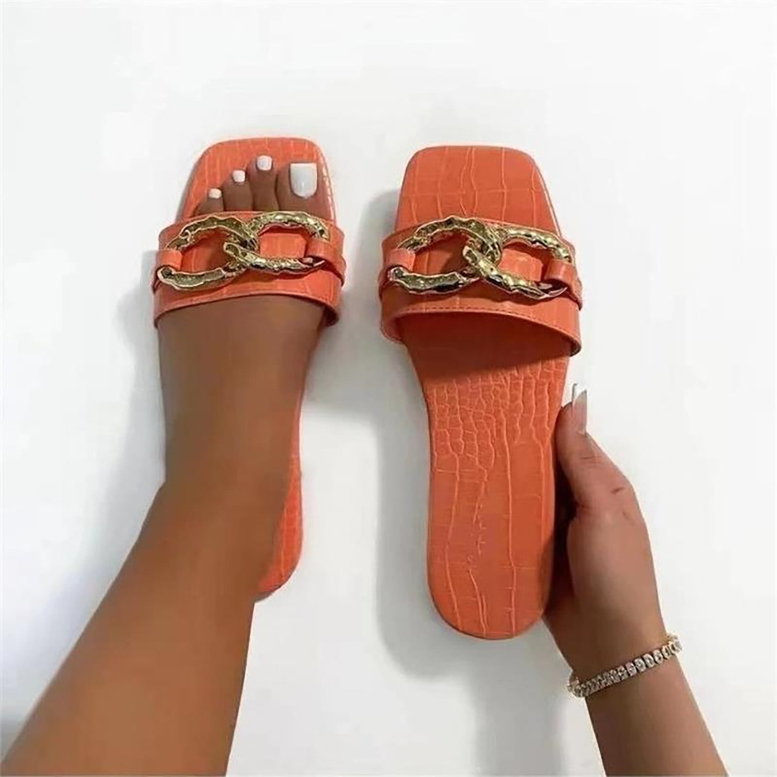 Floenr Flip Flops for Women,Sandals Women Casual Peep Toe Flat Heels Shoes  Metal Button Chain Summer Slippers 