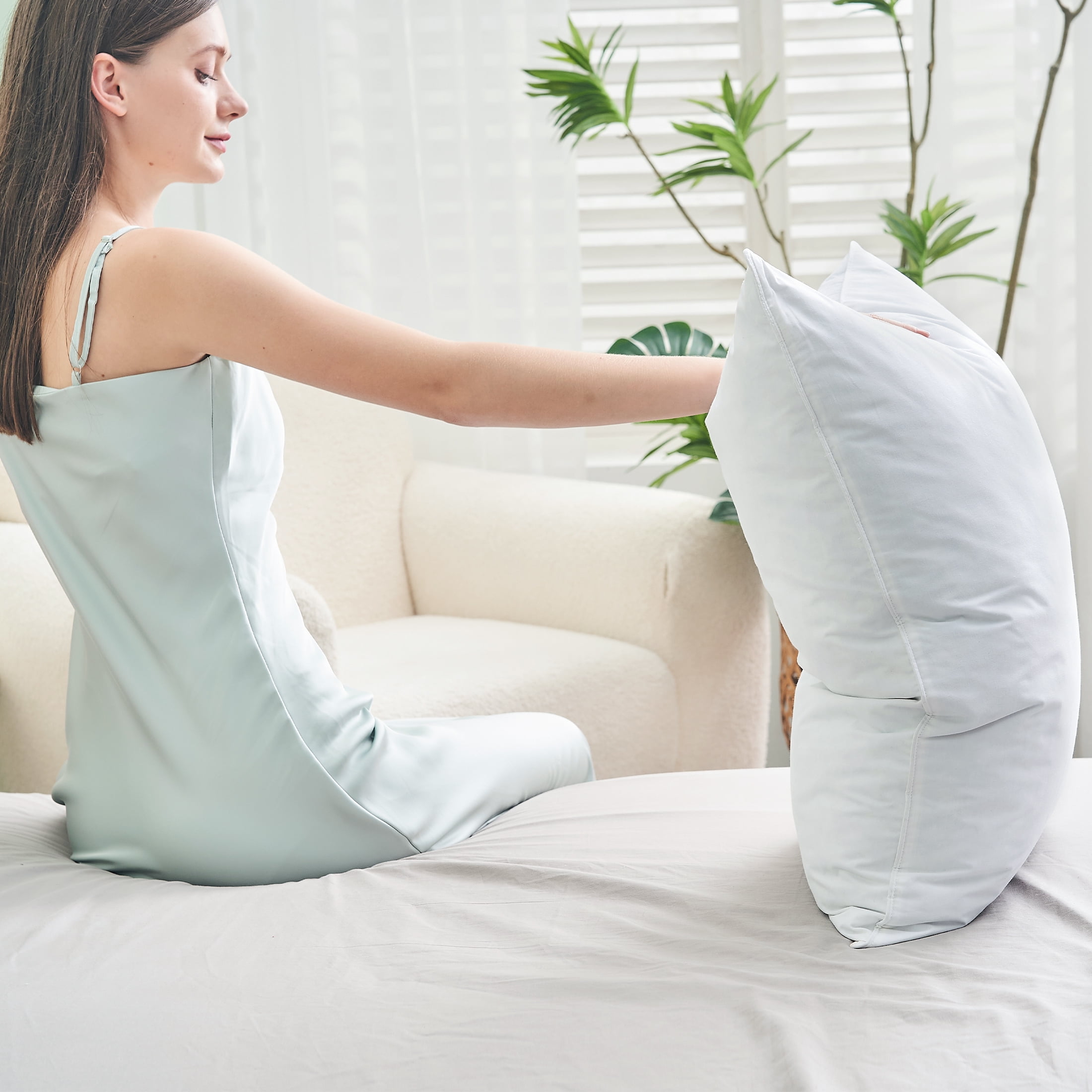 Teler Goose Feather Down Pillows for Sleeping,Luxury Hotel Collection Queen Size Soft Bed Pillow,1 Pack,Queen (20.2" x 28.2")
