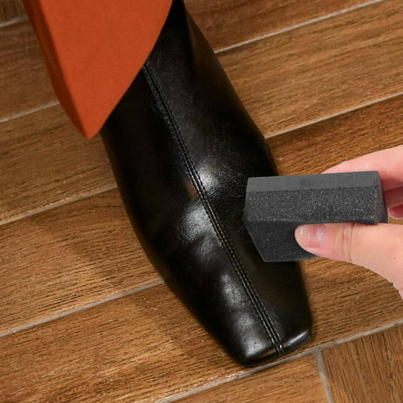 OUNONA 10 Pcs Convenient Disposable Shoe Polish Cloths For Shoes Care Black Shoe Wipes Ideal For Men And Women Shoe Cleaning Wipes