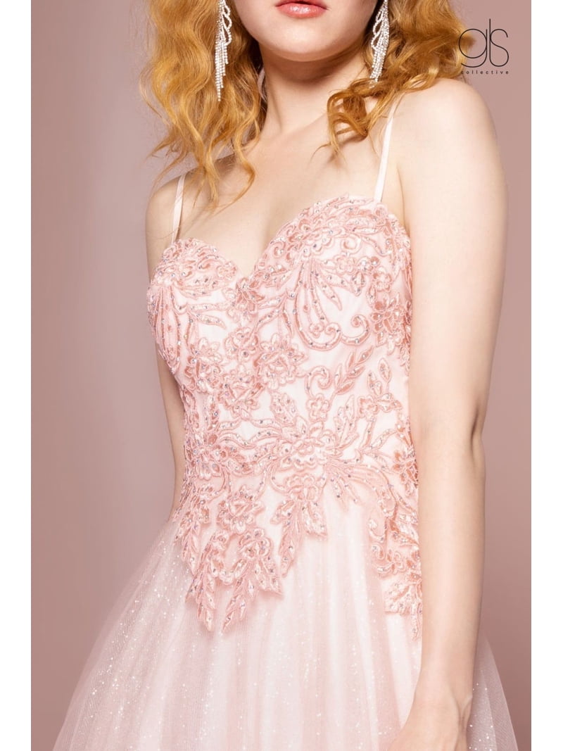 blush pink and navy blue dress Dreamy Pastels: Blush Pink and Navy Blue Weddings in 2023