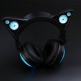 thumbnail image 3 of Auriculares con Bluetooth y forma de oreja de gato al vapor de Brookstone Cats Ears, estéreo, transmisión en vivo, mismo regalo, 3 of 4