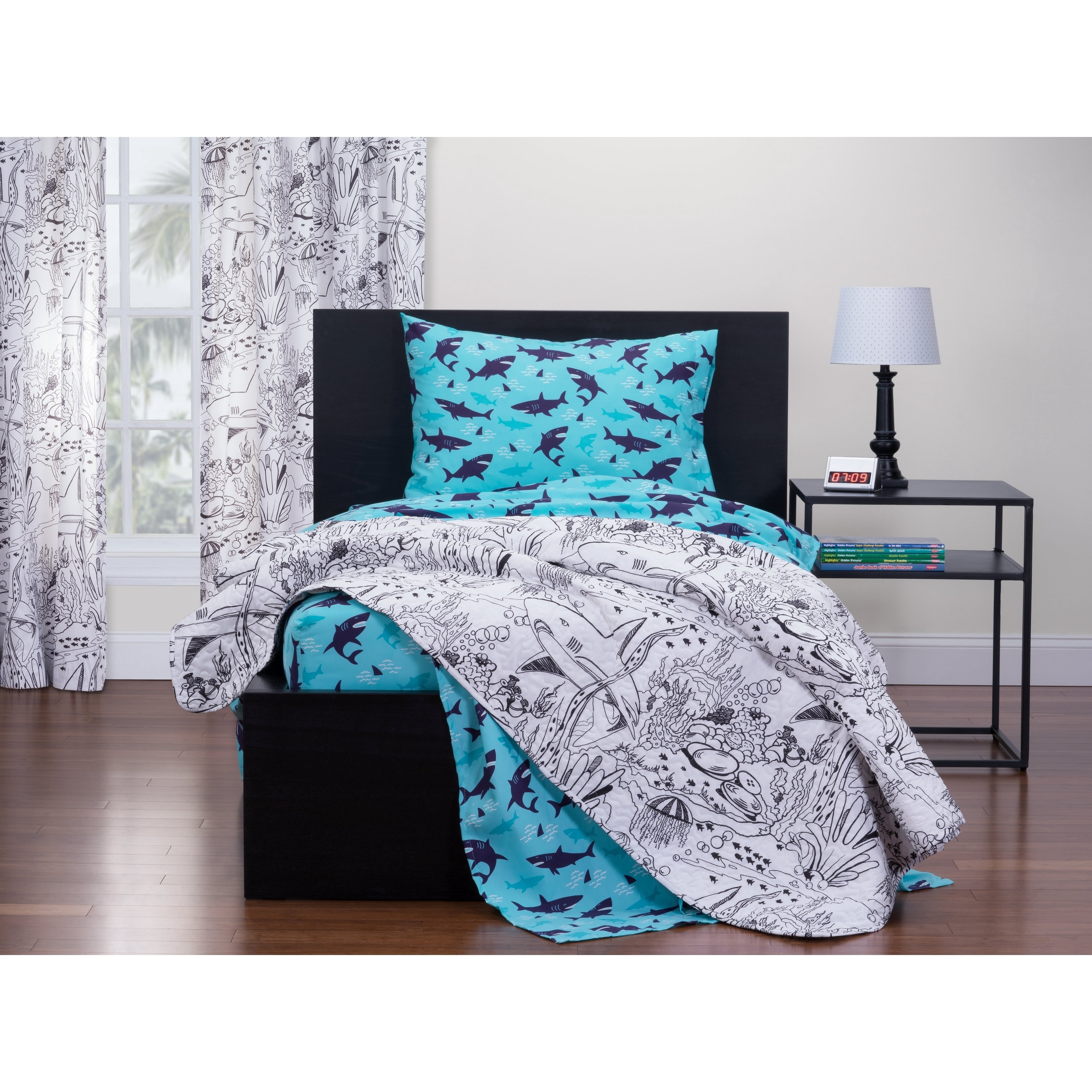 Highlights Shark Journey Hidden Pictures Full/ Queen Quilt