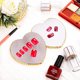 thumbnail image 4 of Paleta de decoración de uñas de resina Phnom Penh con forma de corazón de 2 uds, paleta de esmalte de uñas, 4 of 6