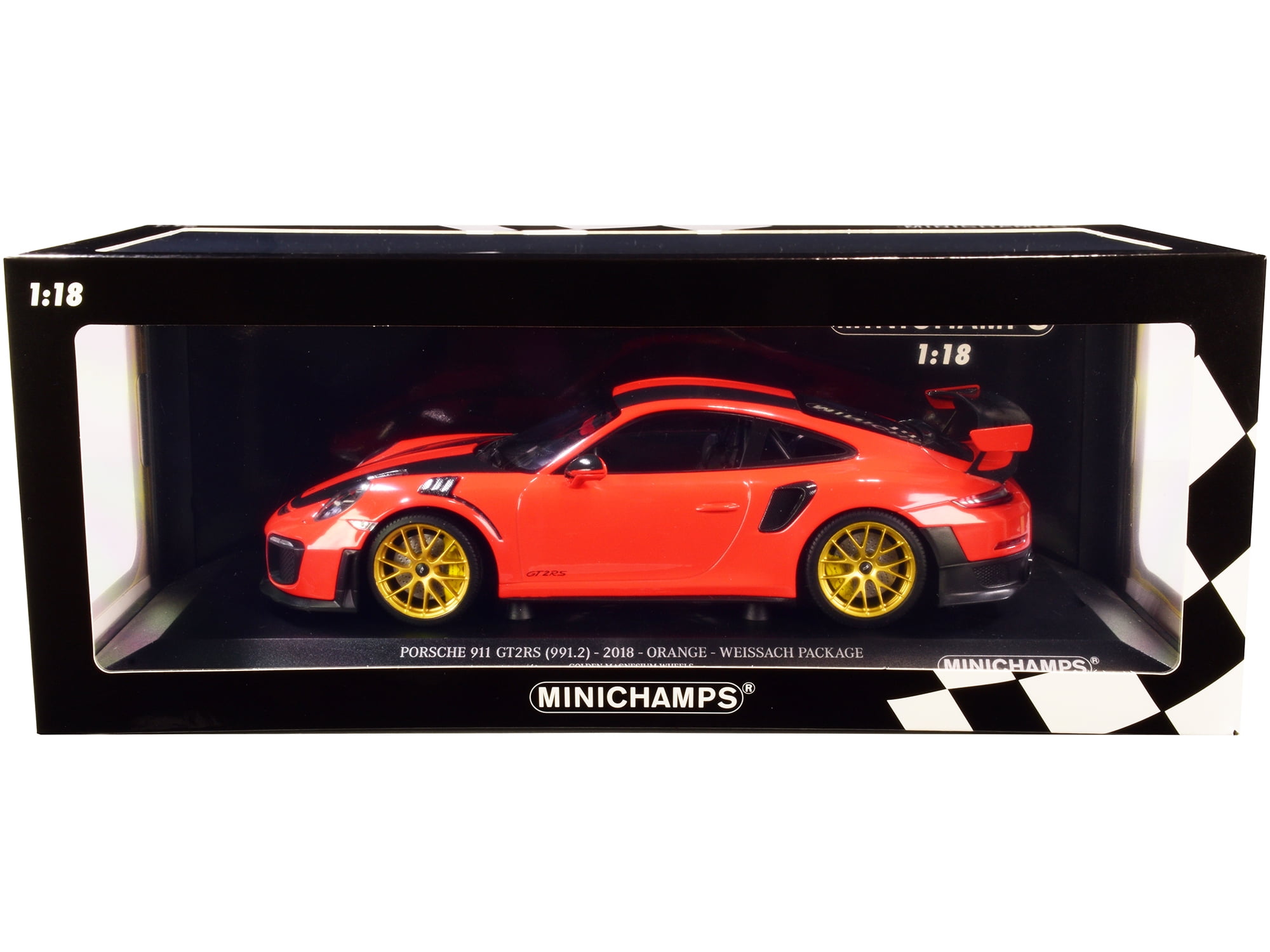 Minichamps 110025221 2016 BMW M4 GTS with Carbon Top Wheels