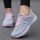 thumbnail image 1 of Zapatos informales de mujer, zapatos planos de malla transpirables a la moda para caminar, zapatillas de deporte para mujer 2022, zapatos vulcanizados para gimnasio, calzado femenino blanco Tan Jianjun unisex, 1 of 2