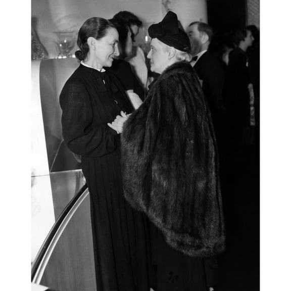 Georgia O'Keeffe History (18 x 24)