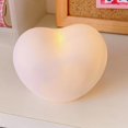 thumbnail image 1 of Luz de noche linda con forma de corazón Lámpara de noche suave con forma de corazón Luz de noche ideal para dormitorio, baño, pasillo, cocina blanca, 1 of 5