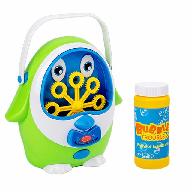 Outdoor AutomaticElectric Little Penguin Bubble Machine Portable One Click Start Bubble Machine Children's Toy With Bubble Water 100ml