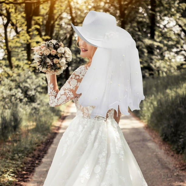 Vestido Outfit Con Sombrero Vaquero Novio Vestido Outfit Boda