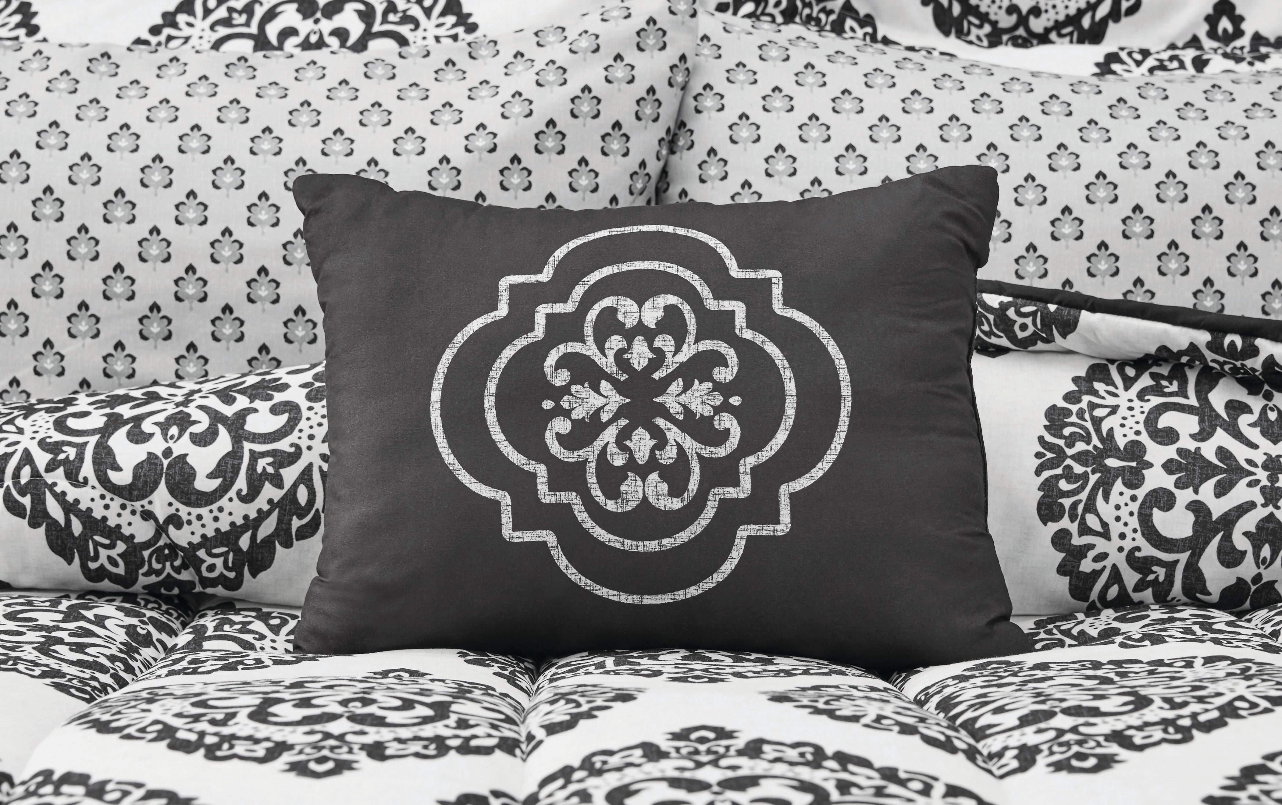 Mainstays Global Damask Bed in a Bag Coordinated Bedding, King