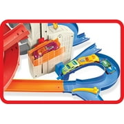 Hot Wheels Auto Lift Expressway