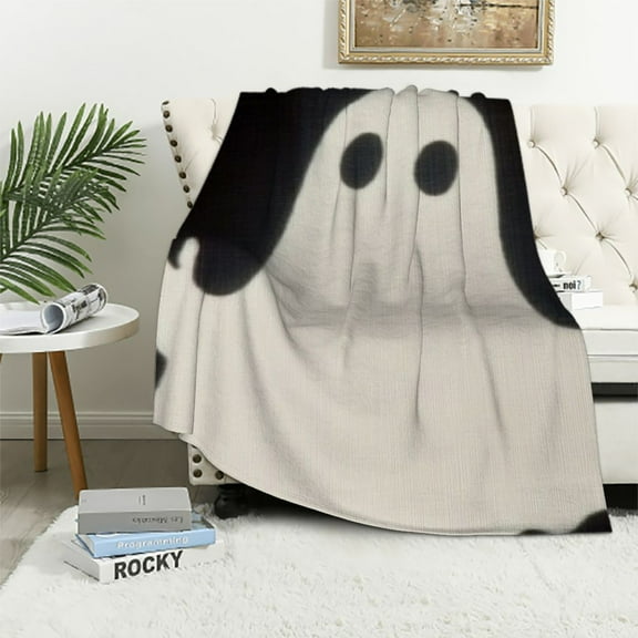 Sheronv Ghost Haunting Hologram Warm Lightweight Blanket Soft Fleece Blankets Cow Gifts All Seasons - Halloween Theme 40x50in