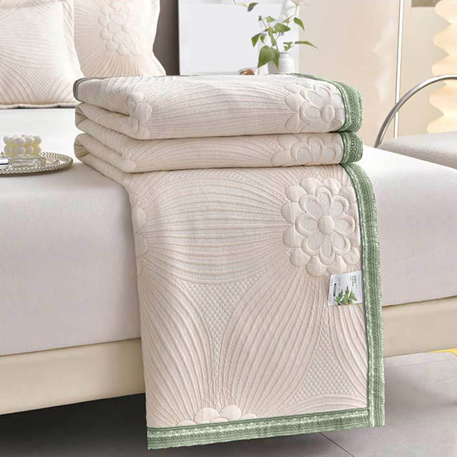 Taicans Stone-Washed Bedspreads Ultra-Soft Microfiber Modern Style Quilted Flower Pattern Bedspread Quit,Summer Quilt Lightweight Microfiber Bedspread Queen Size 43"x59" Beige