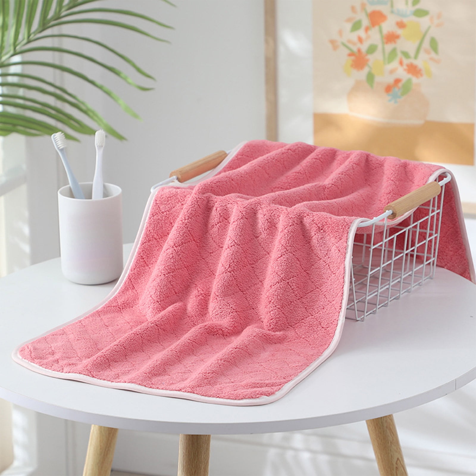 Hiroekza 8-Piece Coral Fleece Bath Towels Set for Bathroom 100% Cotton Towel Set Includes 2 Bath Towels 2 Hand Towels 4 Washcloths for Shower, Spa, Hotel & Home Bathroom Essentials Red