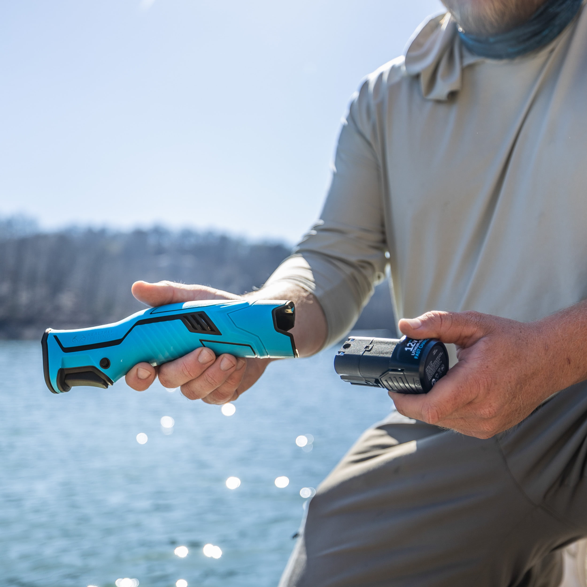 Realtree Electric Fishing Fillet Knife with 3 Blades, 12 Volt
