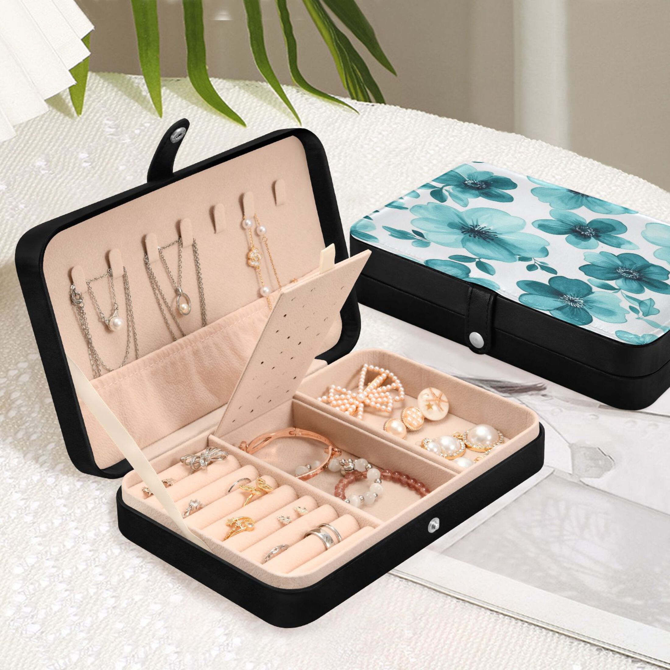 Leather Jewelry Box Rectangular 8.27x5.5x1.78In Travel Jewelry Storage Earrings Necklace Bracelet Watch Brooch Storage Cartoon Navy Flowers Seamless