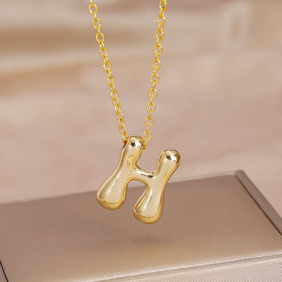 yulier Gold Bubble Letter Necklace for Women, Balloon Initial Letter Pendant Necklace, Personalized 26 Letters Necklaces, Trendy Custom Name Necklace Jewelry Gifts for Valentine's Day Mother's Day