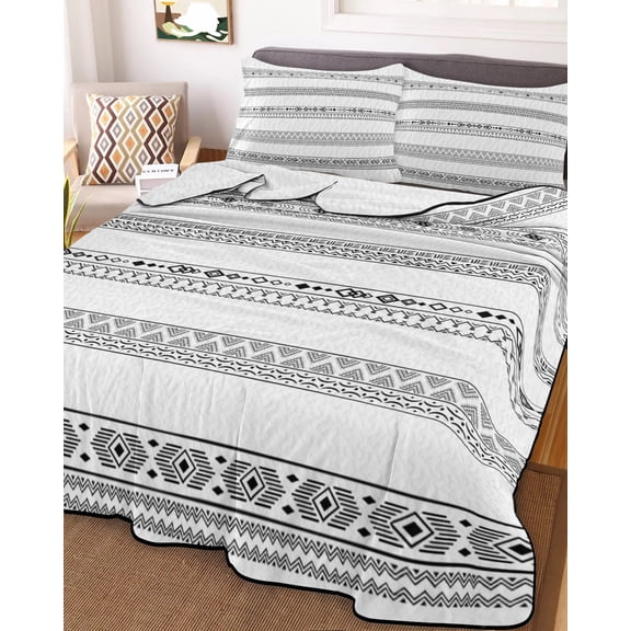 Black White Geometric King Size Down Alternative Comforter, Lightweight Comforter Quilt Bedding Set with Pillow Shams Modern Buffalo Plaid Abstract Art All Seasons Bed Comforter Duvet Insert 96"x106"