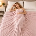thumbnail image 4 of Manta Fresca para Quienes Pasan Calor Al Dormir: Tejido Transpirable Que Absorbe El Calor y Elimina La Transpiración Nocturna. Manta Ligera de Verano para Las Noches Cálidas. Poliéster Suave para El, 4 of 7