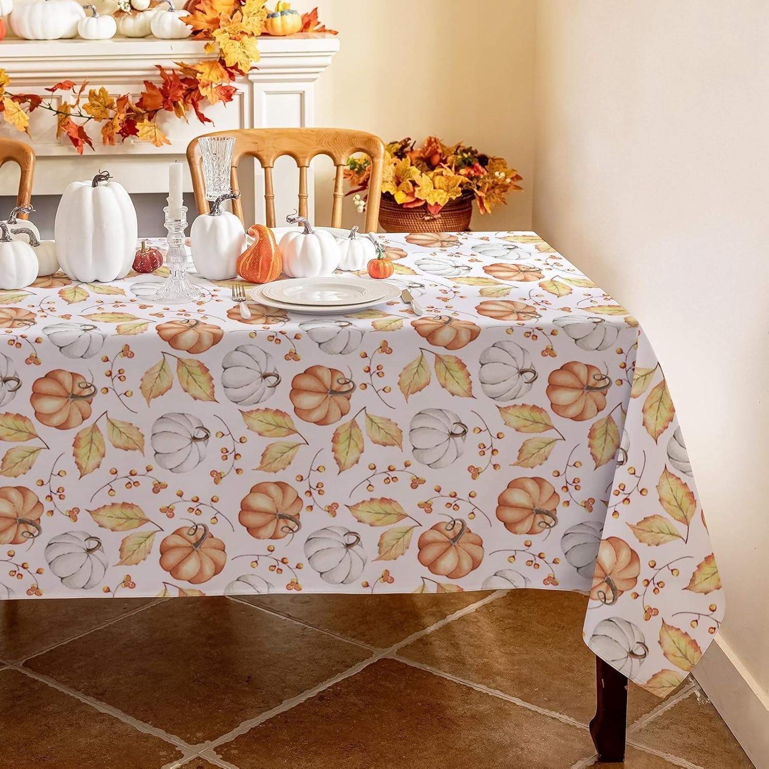 Nappe Rectangulaire d'Automne 60 x 120 Pouces, Nappes de Citrouille Orange de Récolte d'Automne de l'Action de Grâce, Nappe de Style Ferme Imperméable et Résistante aux Taches pour Souper et Fête de l'Action de Grâce