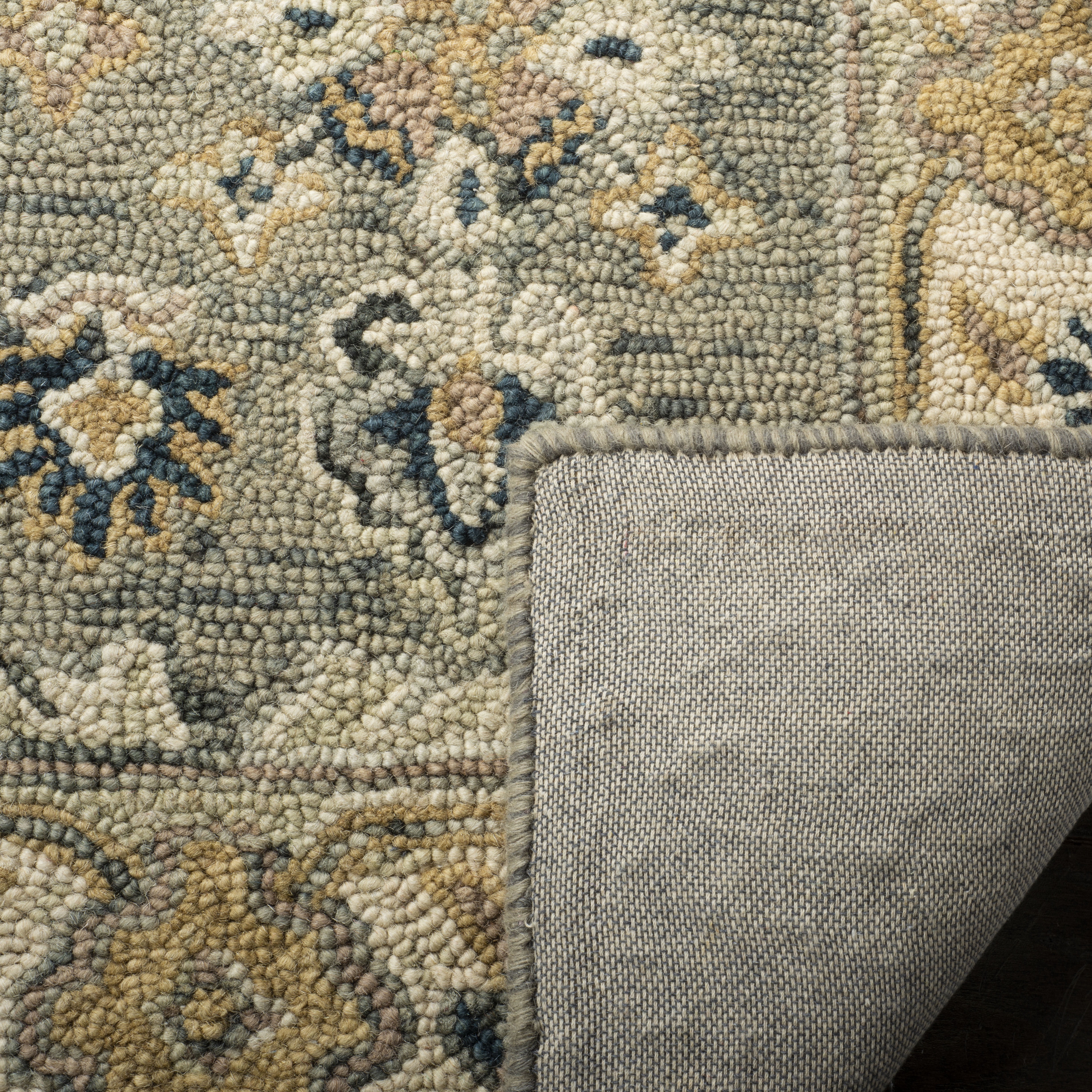 SAFAVIEH Aspen Stafford Oriental Wool Runner Rug, Moss/Ivory, 2'3" x 7'